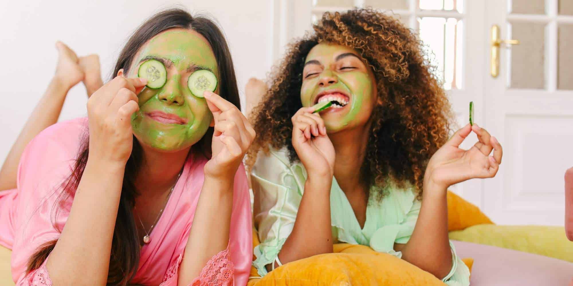 amazon returns box waiting to be sorted